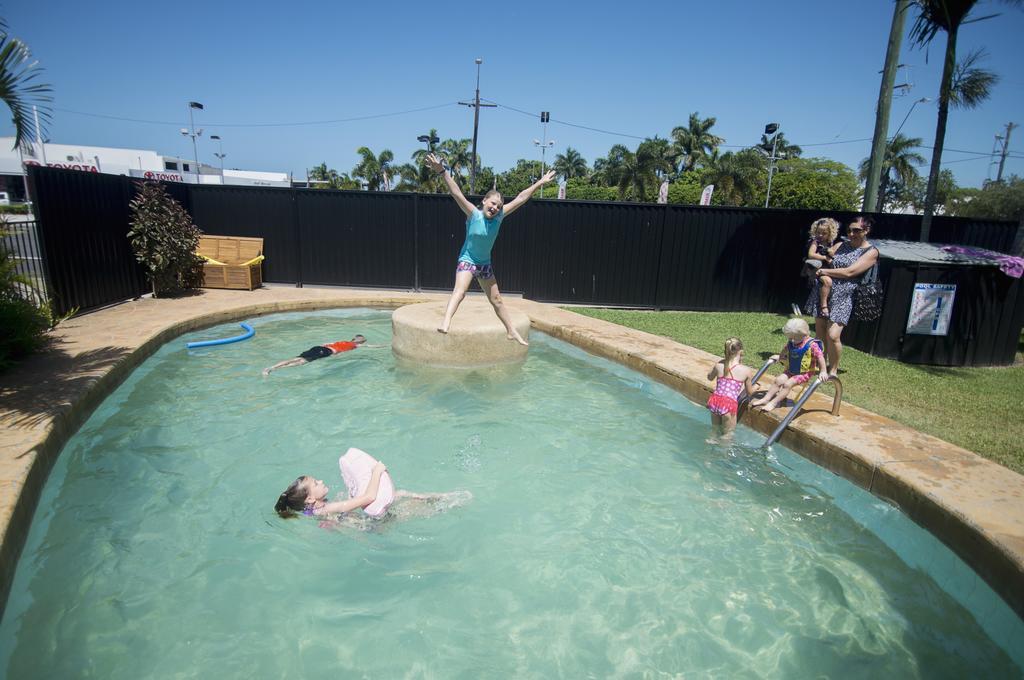 Cool Palms Motel Mackay Kültér fotó